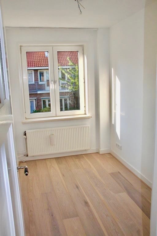 Photo 7 of Faradaystraat 31