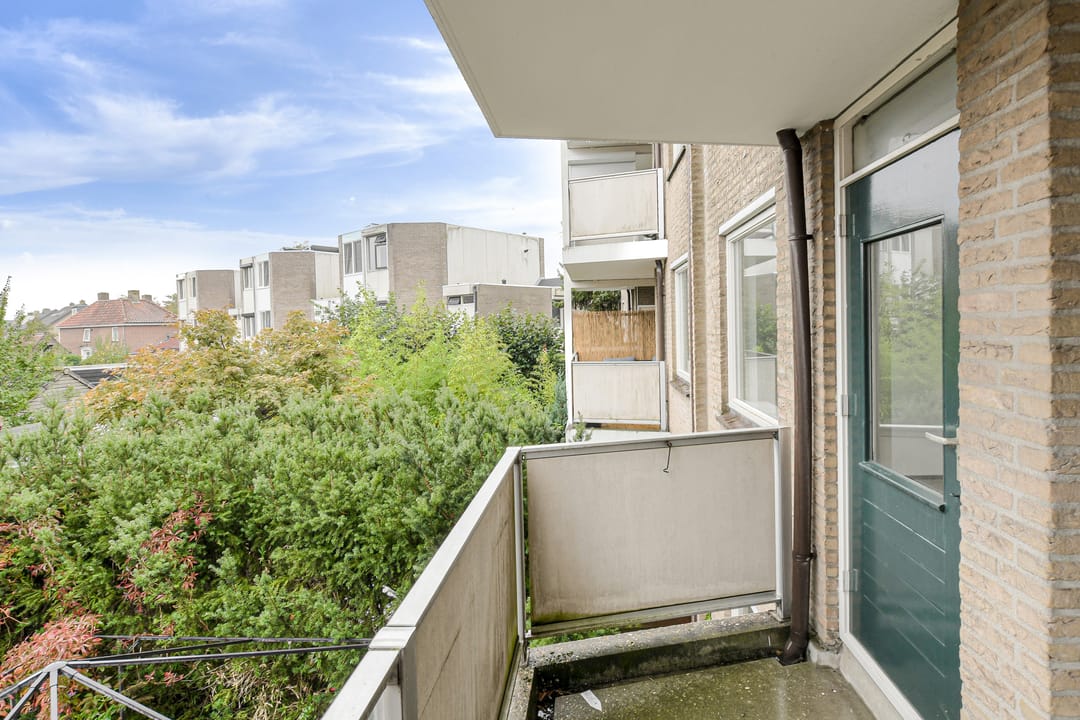 Photo 17 of Van Reesstraat 31