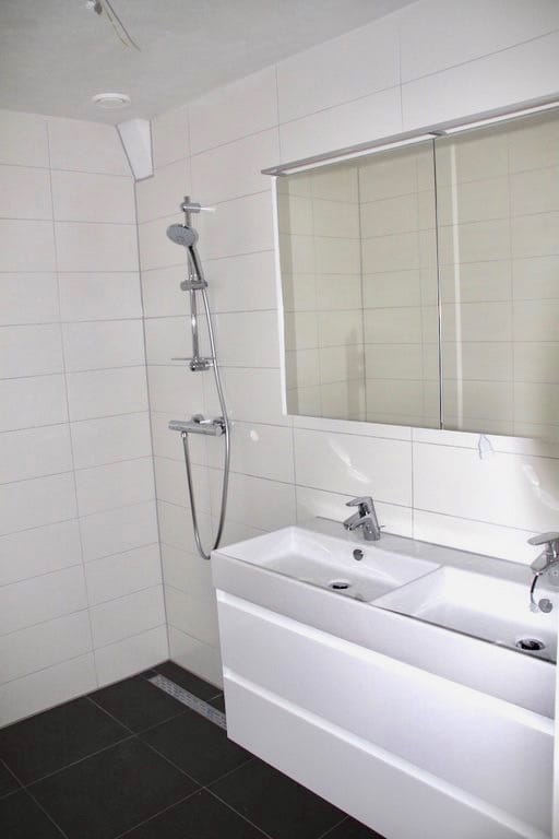 Photo 13 of Faradaystraat 31