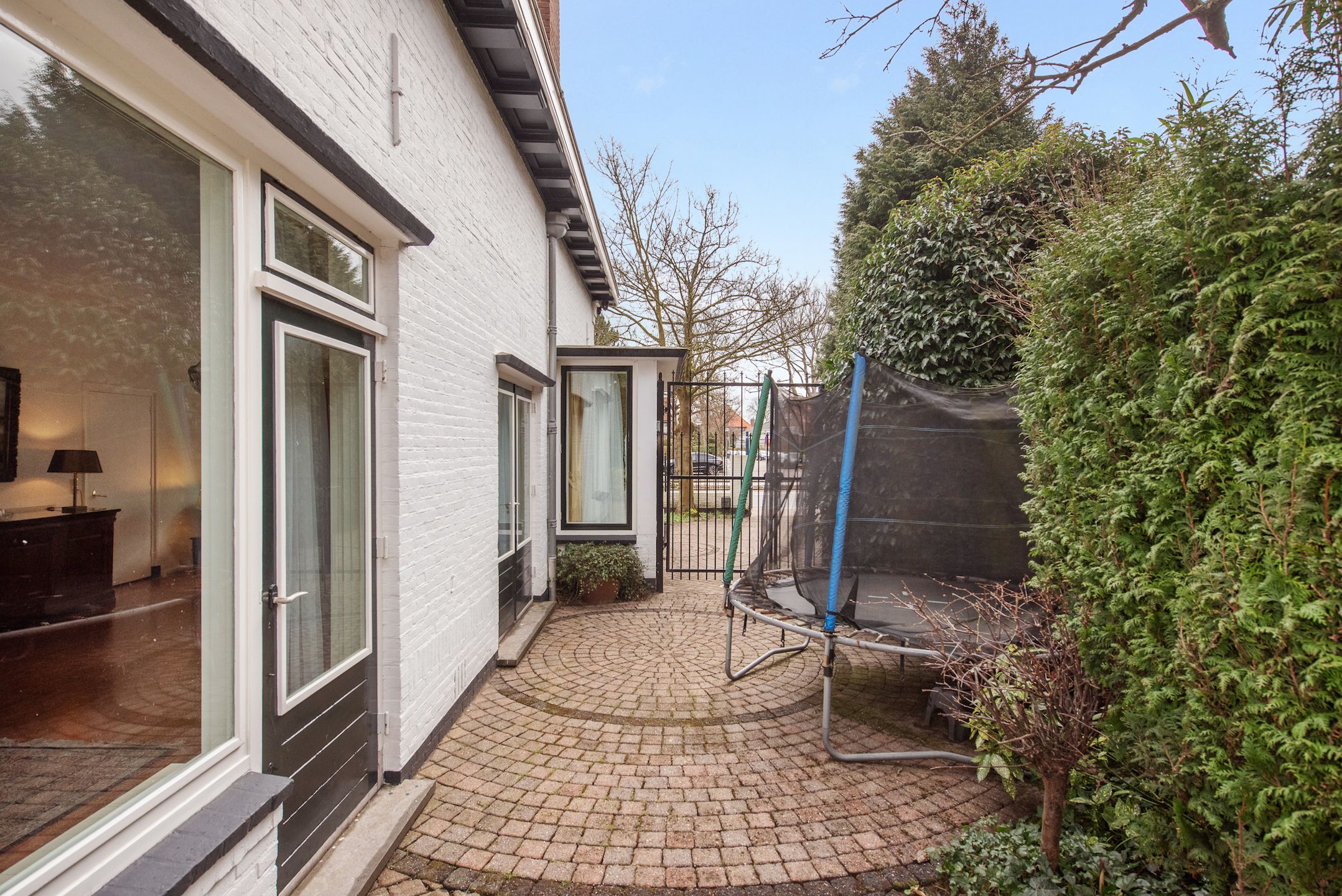 Photo 6 of Oosteinde 235