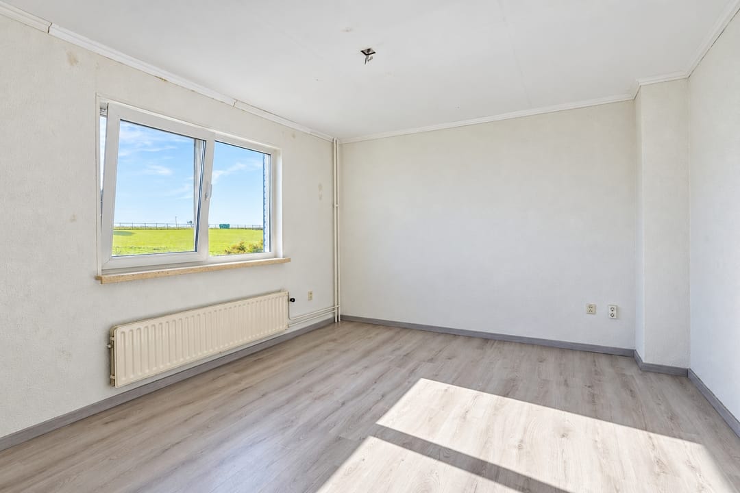 Photo 8 of Luiperbeekstraat 37