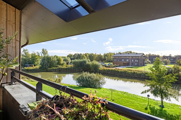 Appartement te koop: Winterpeil 22, Delfzijl