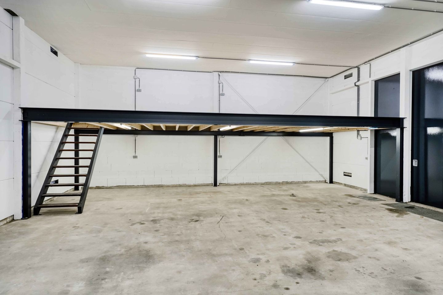 Bekijk foto 3 van Voorschoterweg 51-B