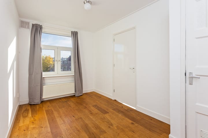 Appartement te huur: Baarsjesweg 297-3, Amsterdam