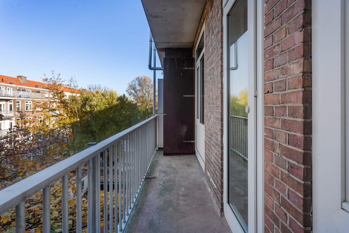 Appartement te huur: Baarsjesweg 297-3, Amsterdam