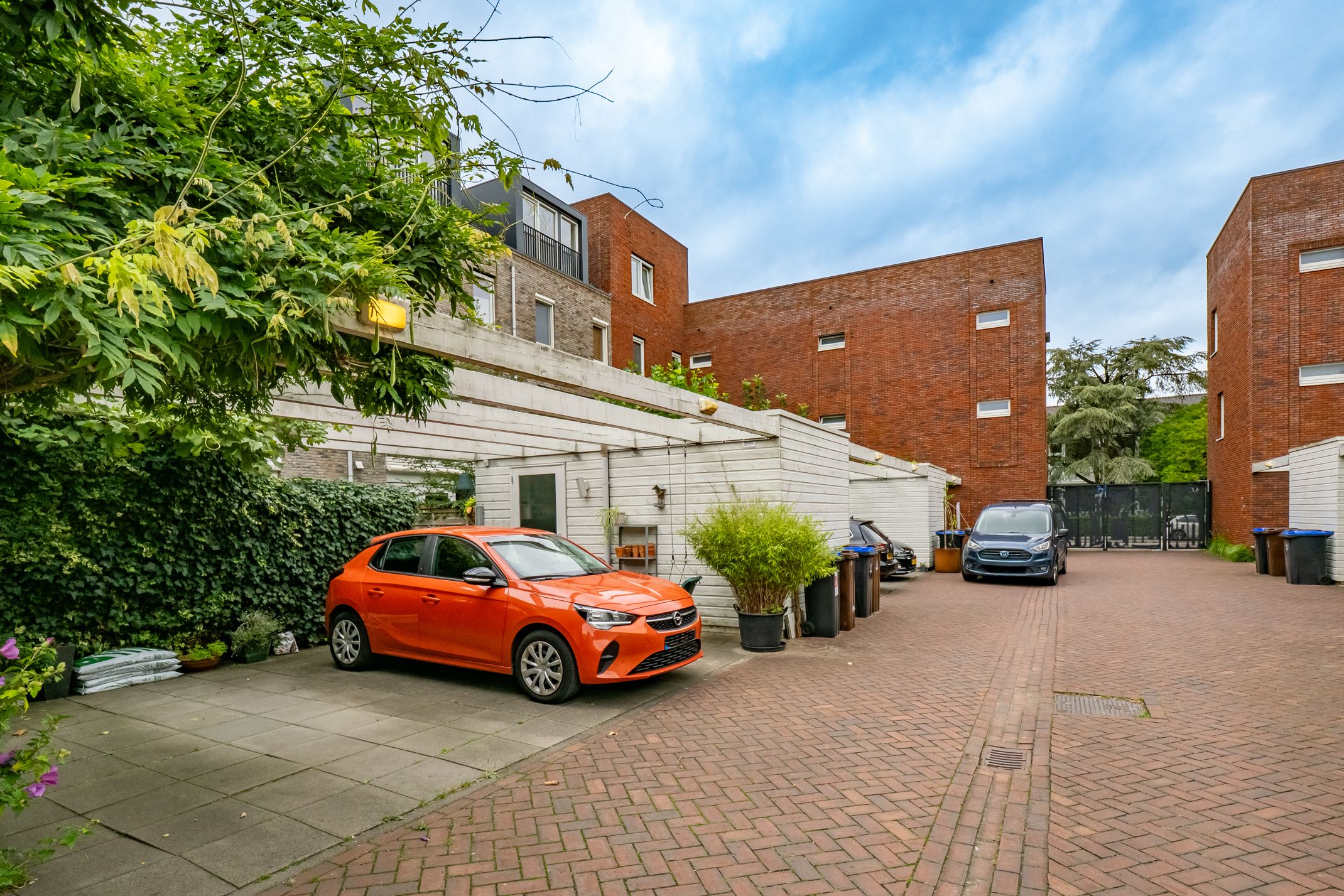 Photo 54 of Constant Erzeijstraat 50