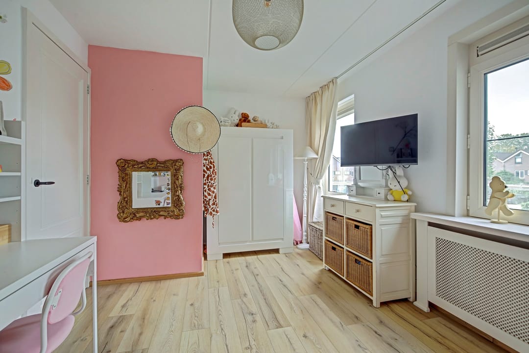 Photo 23 of Wallestein 80