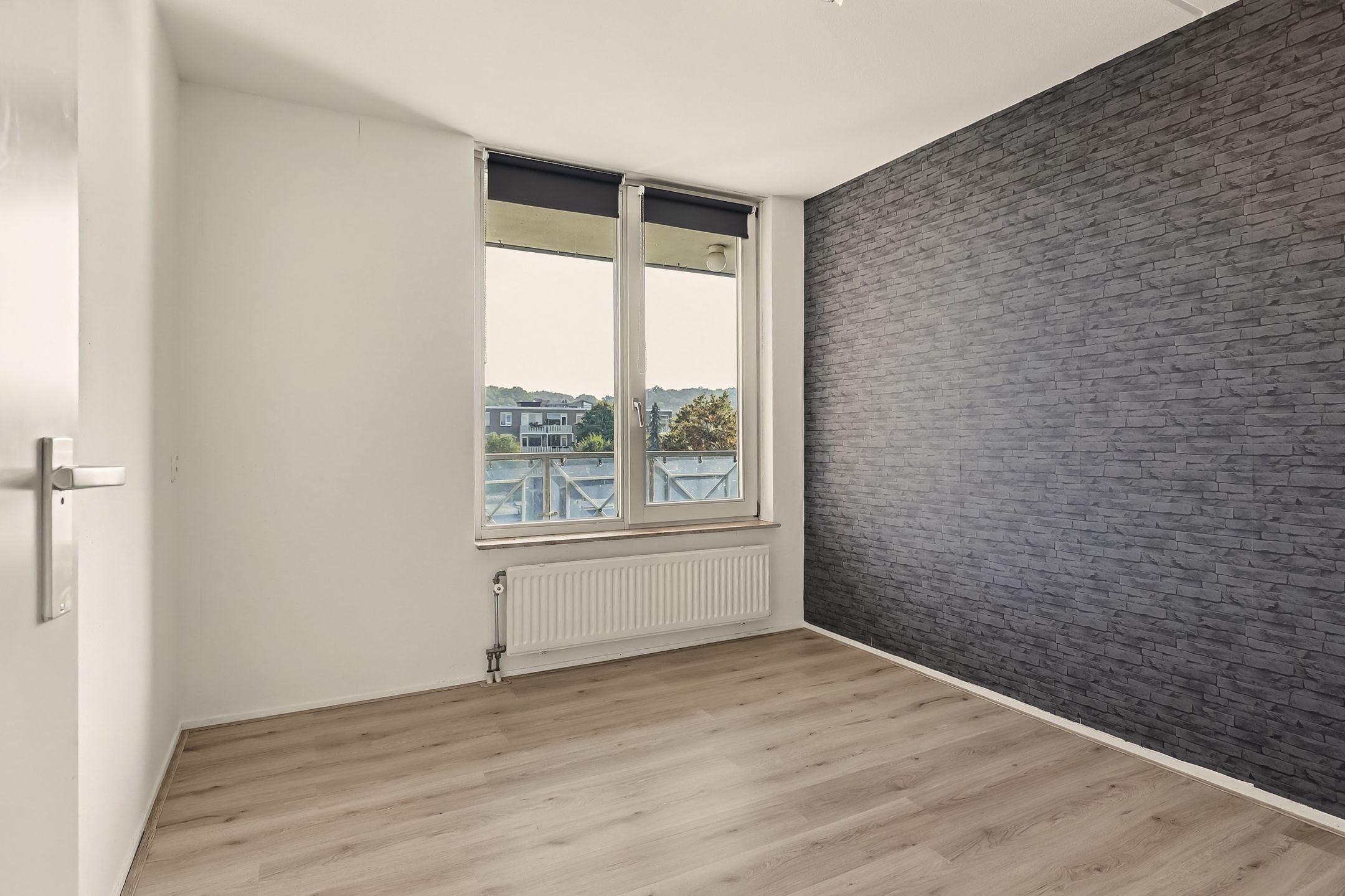 Photo 12 of Gulikstraat 270