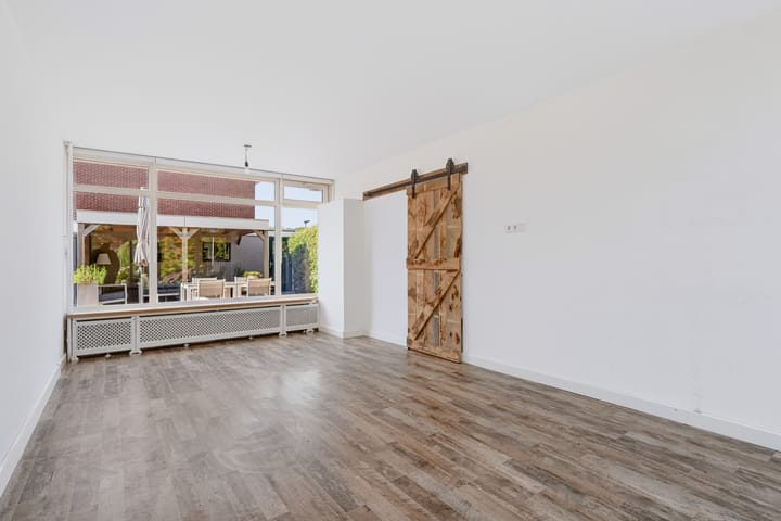 Foto 4 van Brederodestraat 14