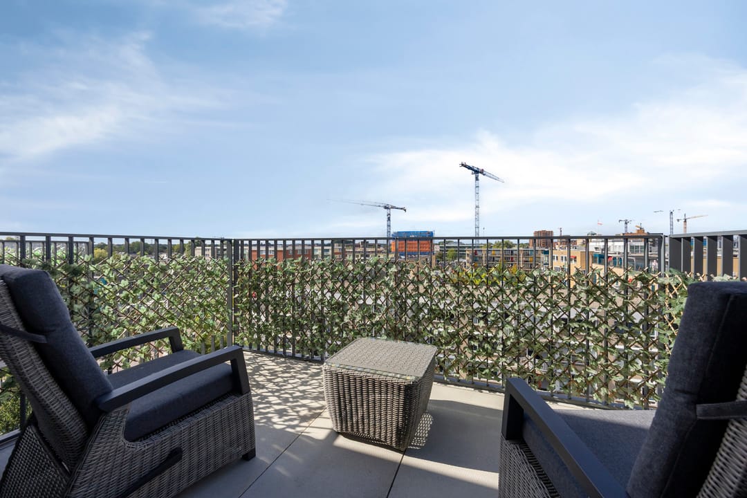 Foto 26 van Lapis Lazuli 54