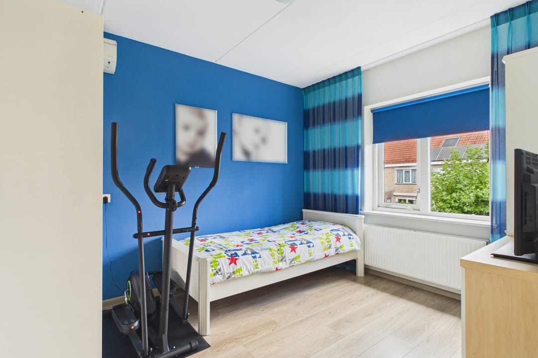 Photo 32 of Roerdomp 20
