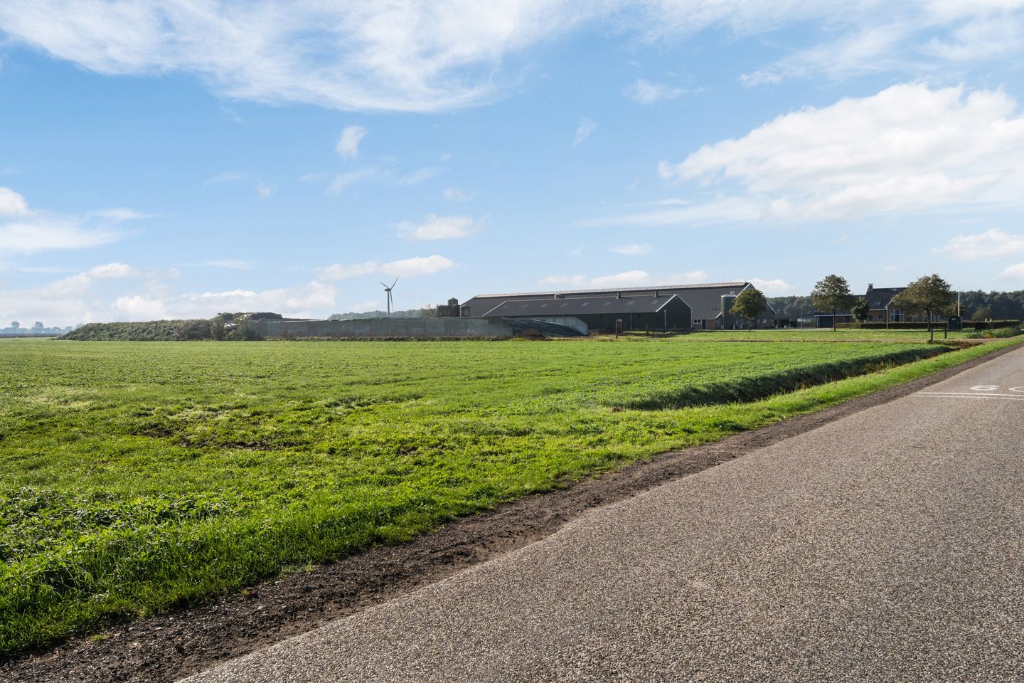 Bekijk foto 2 van Veldhuizenweg 1