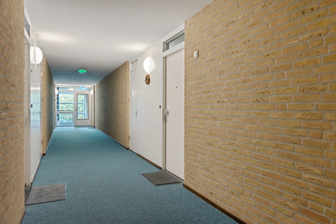 Photo 17 of Symphoniesingel 124-C