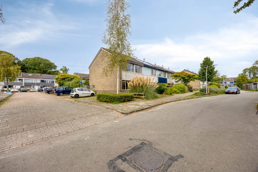Photo 37 of Gerben Colmjonwei 34