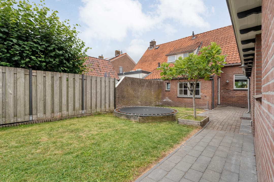 Photo 32 of Molstraat 53