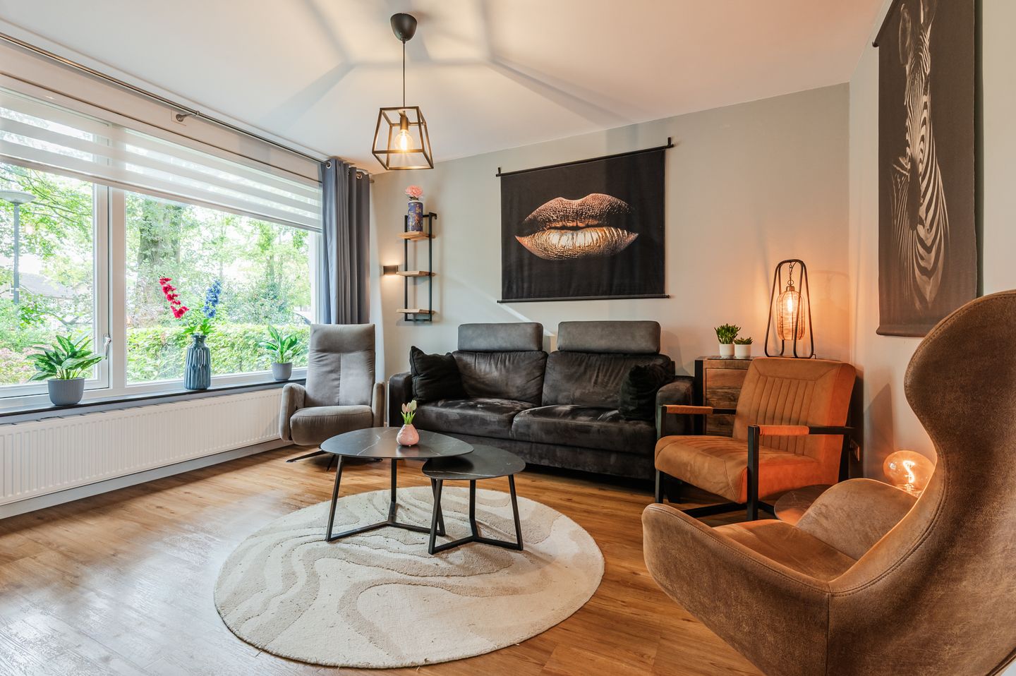 Photo 10 of Vondellaan 57