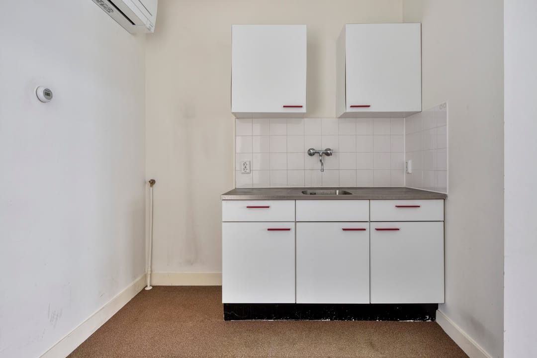 Photo 13 of Eerste Keucheniusstraat 35-H