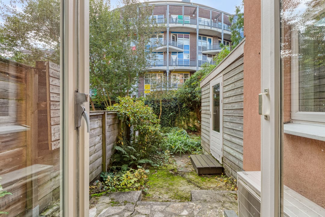 Photo 28 of Eerste Keucheniusstraat 35-H