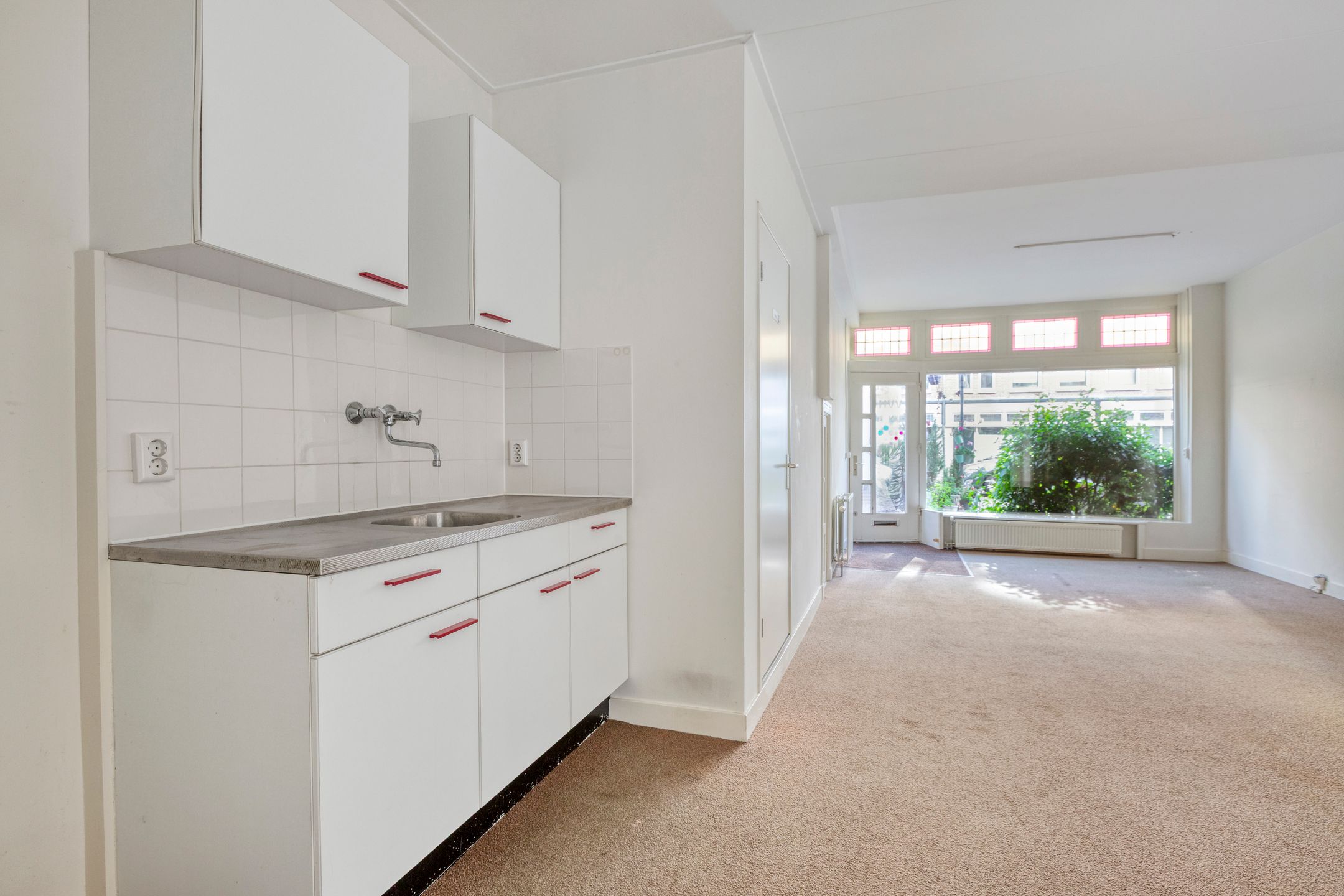 Photo 12 of Eerste Keucheniusstraat 35-H