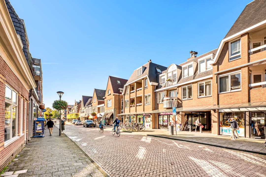 Photo 7 of Raadhuisstraat 57-D
