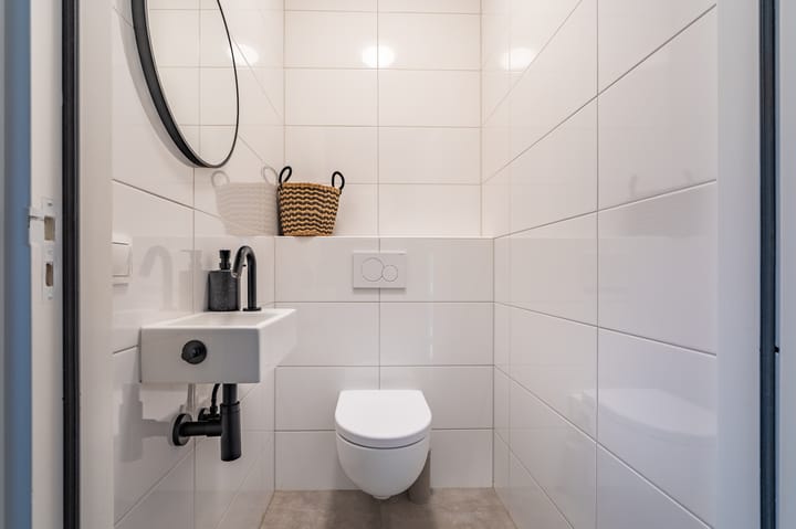 Twee-onder-één-kap te koop: Nassaustraat 89, Winschoten
