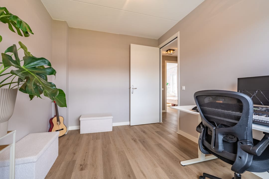 Photo 32 of Nassaustraat 89
