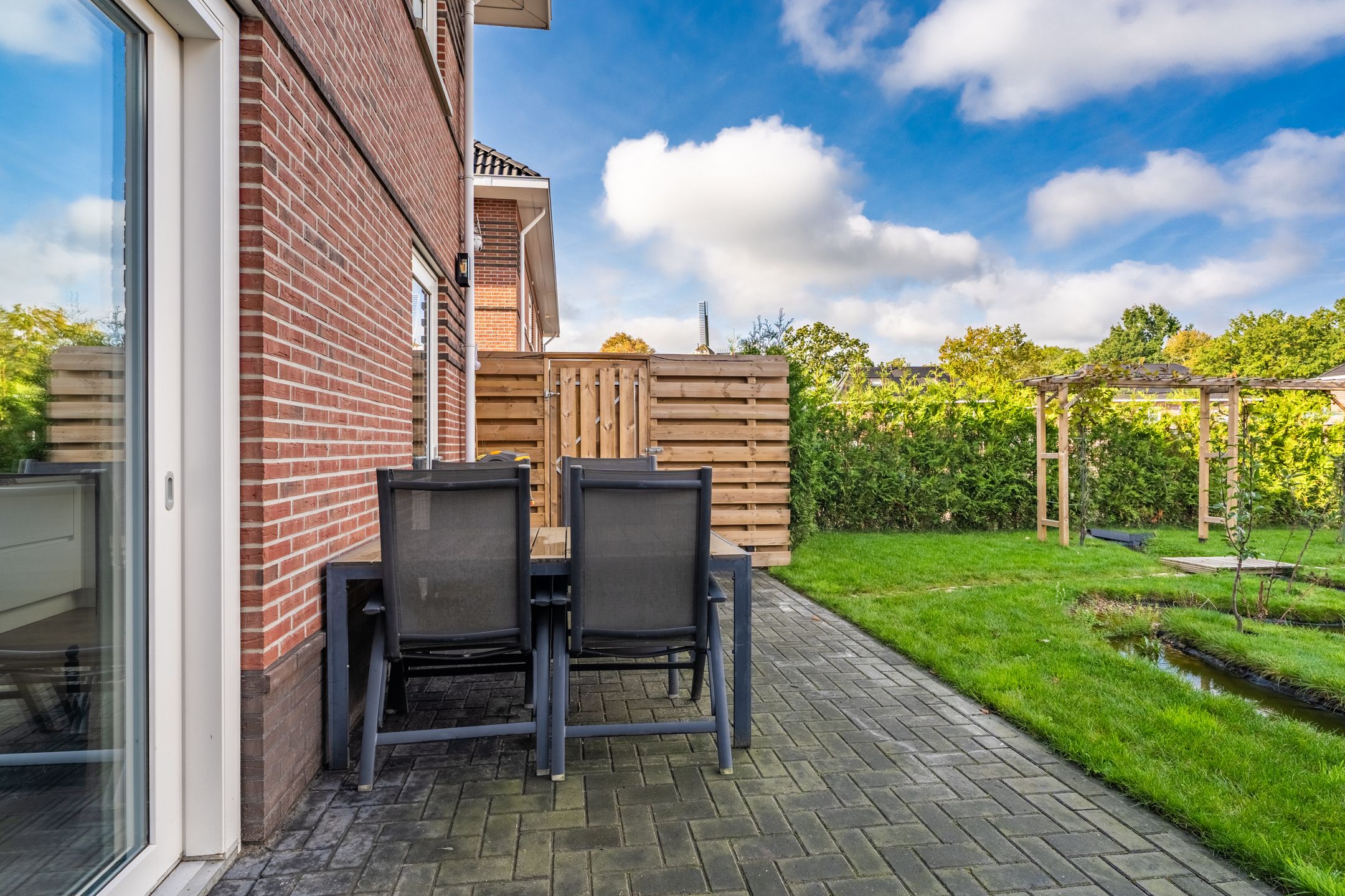 Photo 51 of Nassaustraat 89