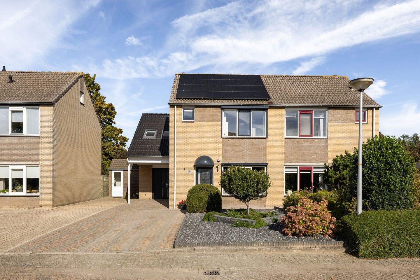 Photo 4 of Pietje Baltusstraat 21