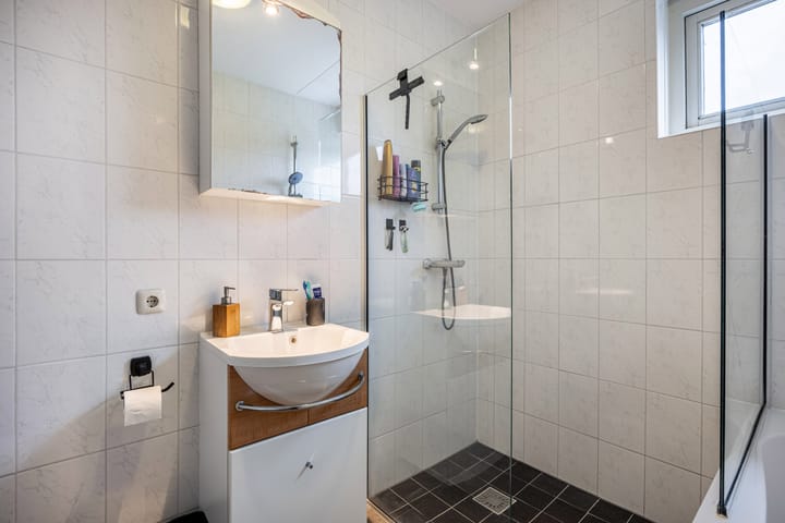 Foto 4 van Bizetstraat 9