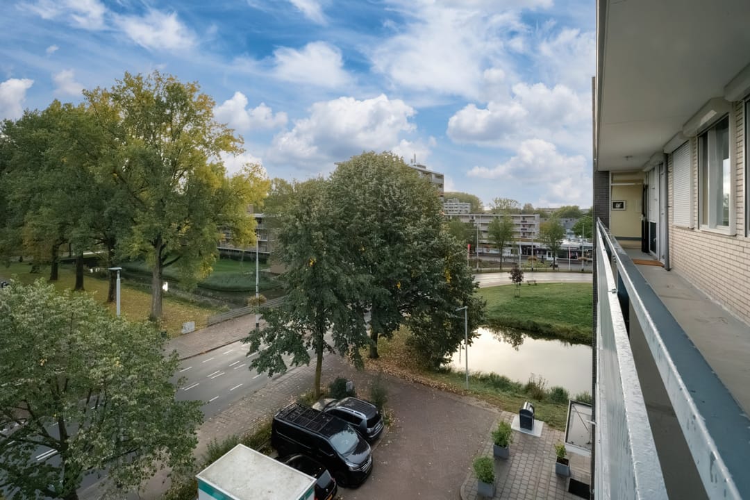 Photo 11 of Middachtensingel 256