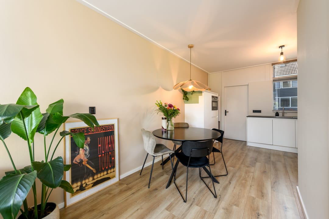 Photo 8 of Wulpstraat 39