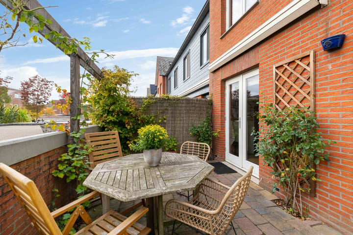 Tussenwoning te koop: De Waard 133, Groningen