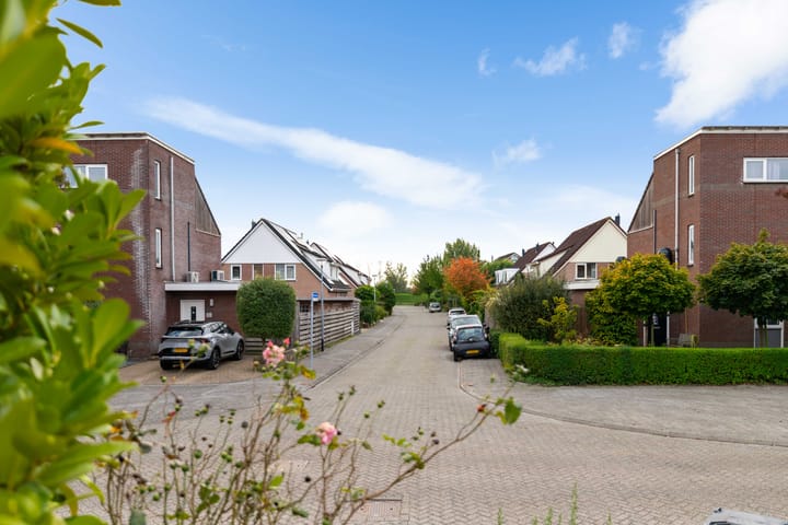 Tussenwoning te koop: De Waard 133, Groningen