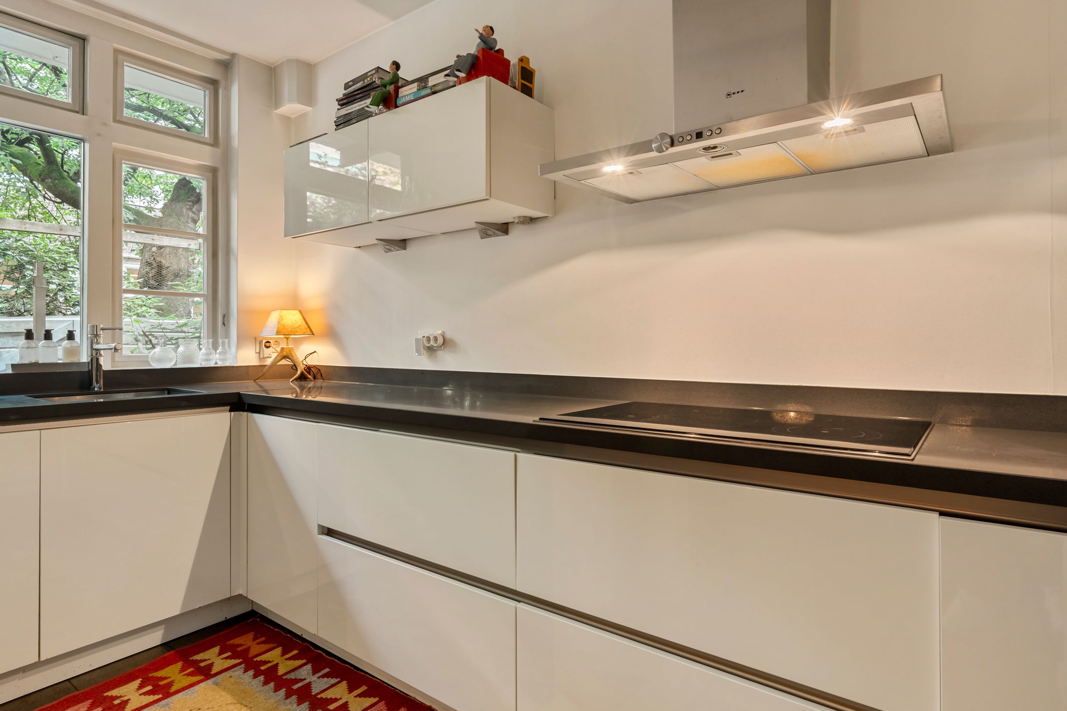Photo 9 of Gerrit van der Veenstraat 40-H