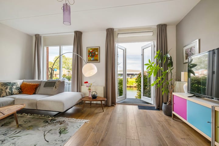 Tussenwoning te koop: De Waard 133, Groningen