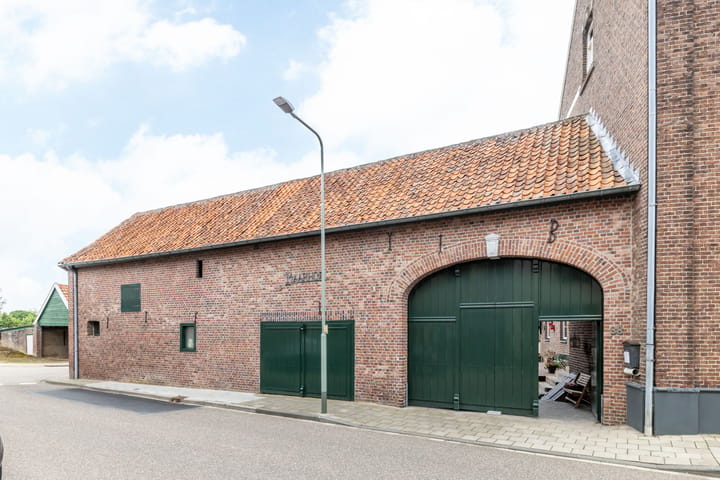 Dorpstraat 38