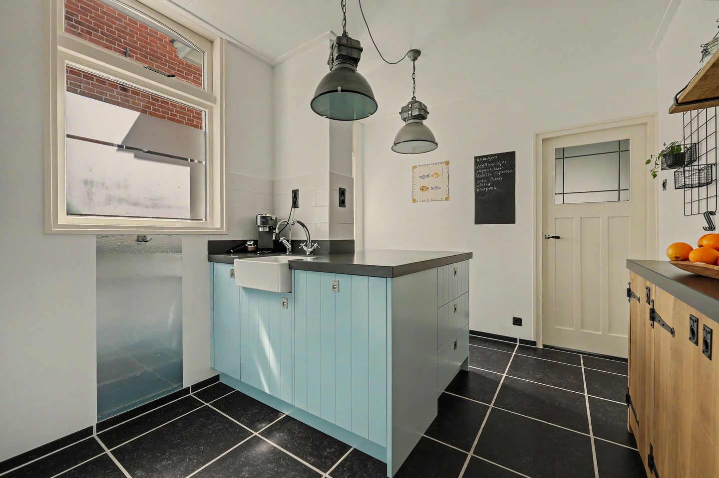 Photo 14 of Noordstraat 11