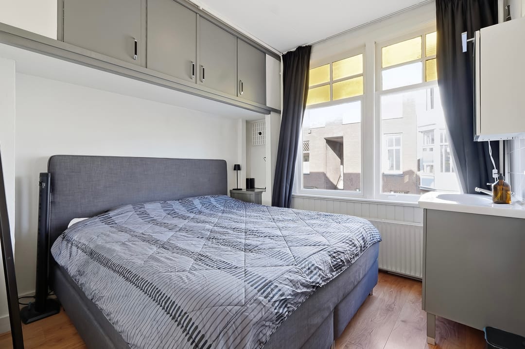 Photo 16 of Johannes Camphuijsstraat 259