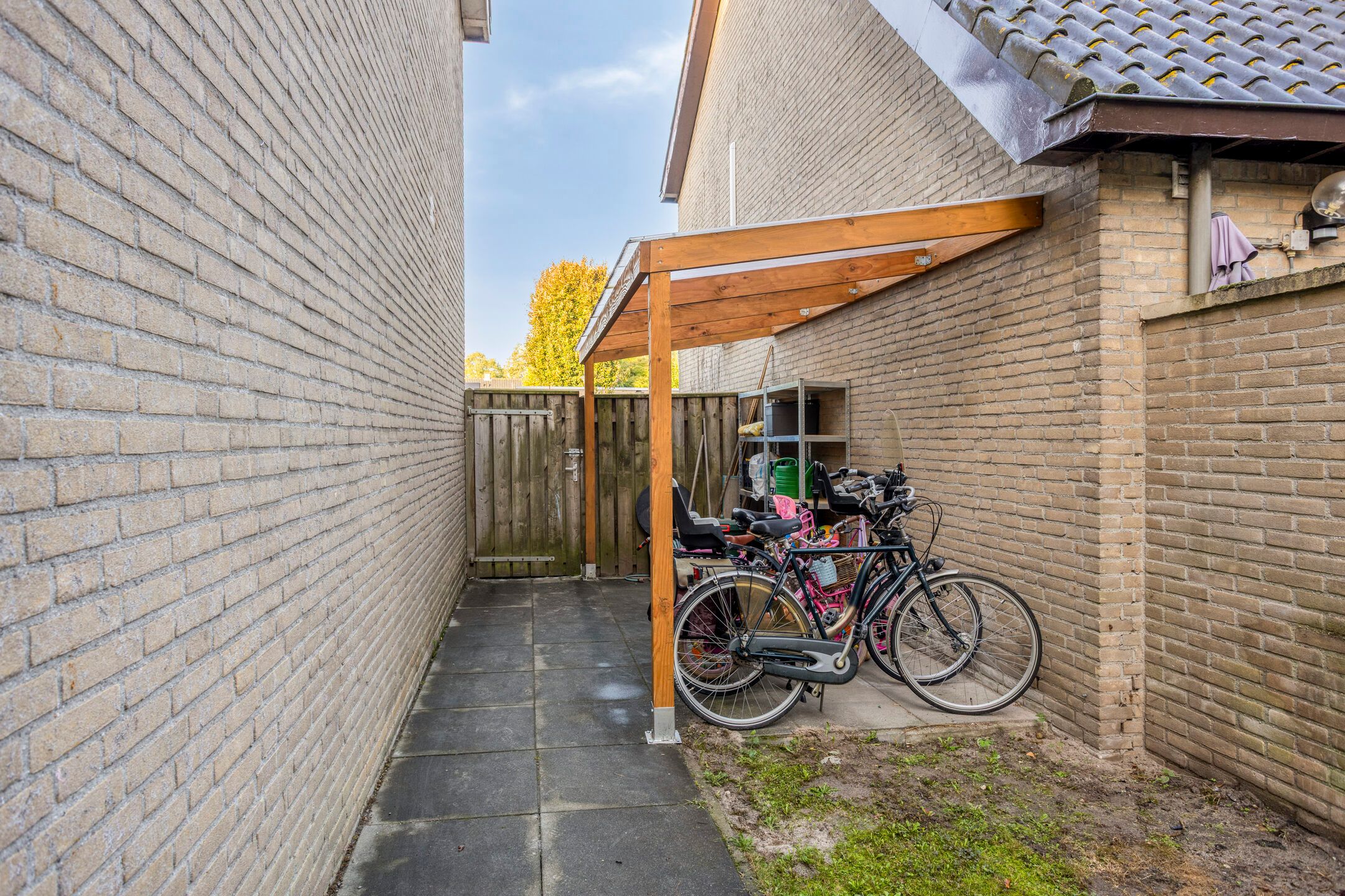 Photo 30 of Pavanestraat 56