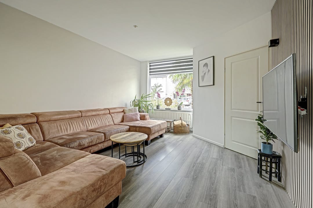 Photo 13 of Demerstraat 17