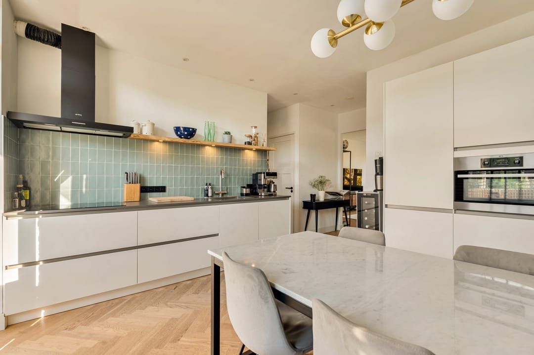 Photo 7 of Orteliusstraat 223-3