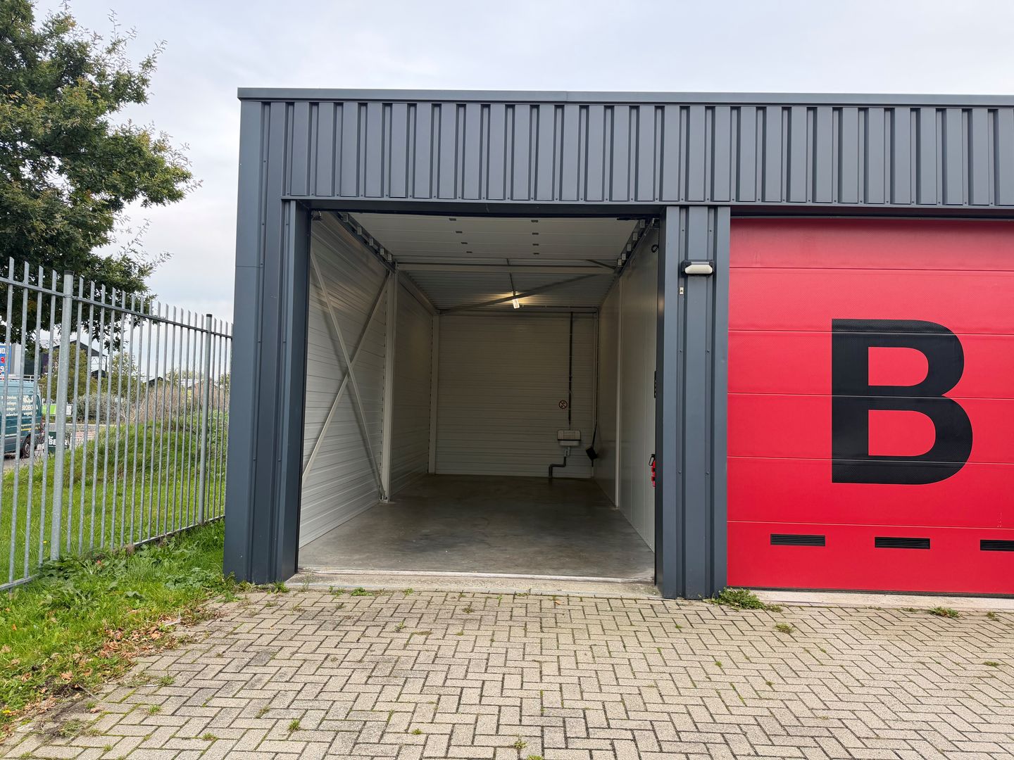 Bekijk foto 3 van Peizerweg 134-A