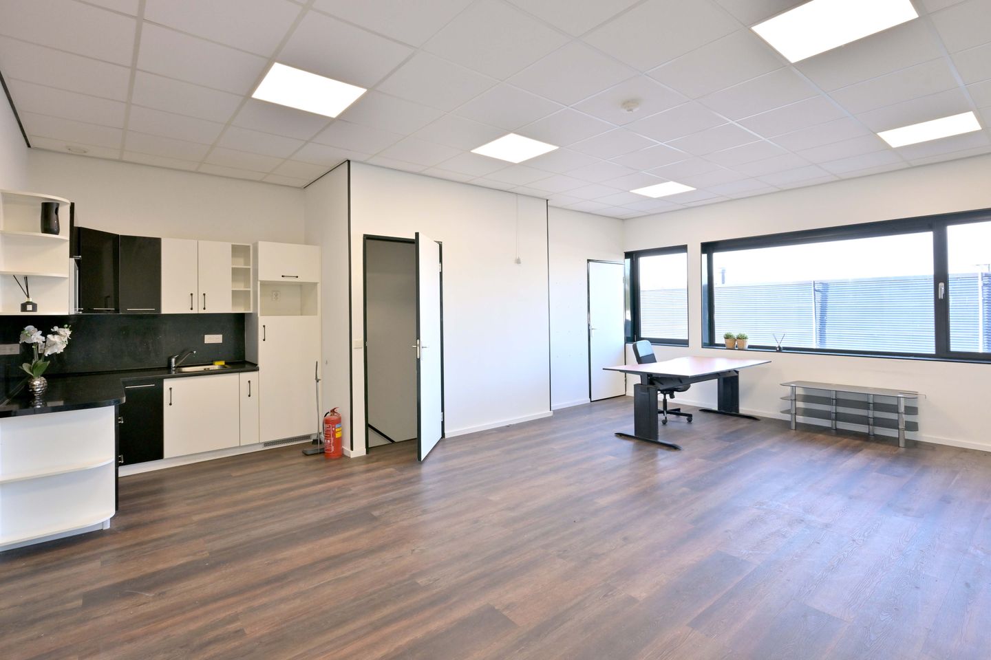 View photo 3 of Dortmundstraat 6-AB