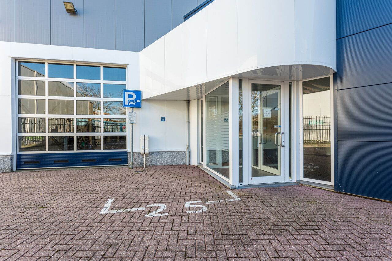 Bekijk foto 5 van Ambachtsstraat 1-3