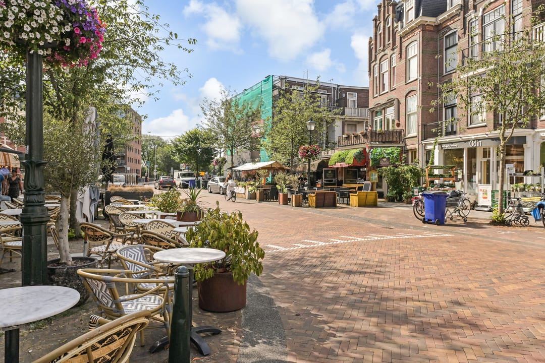Foto 32 van Aert van der Goesstraat 25-A