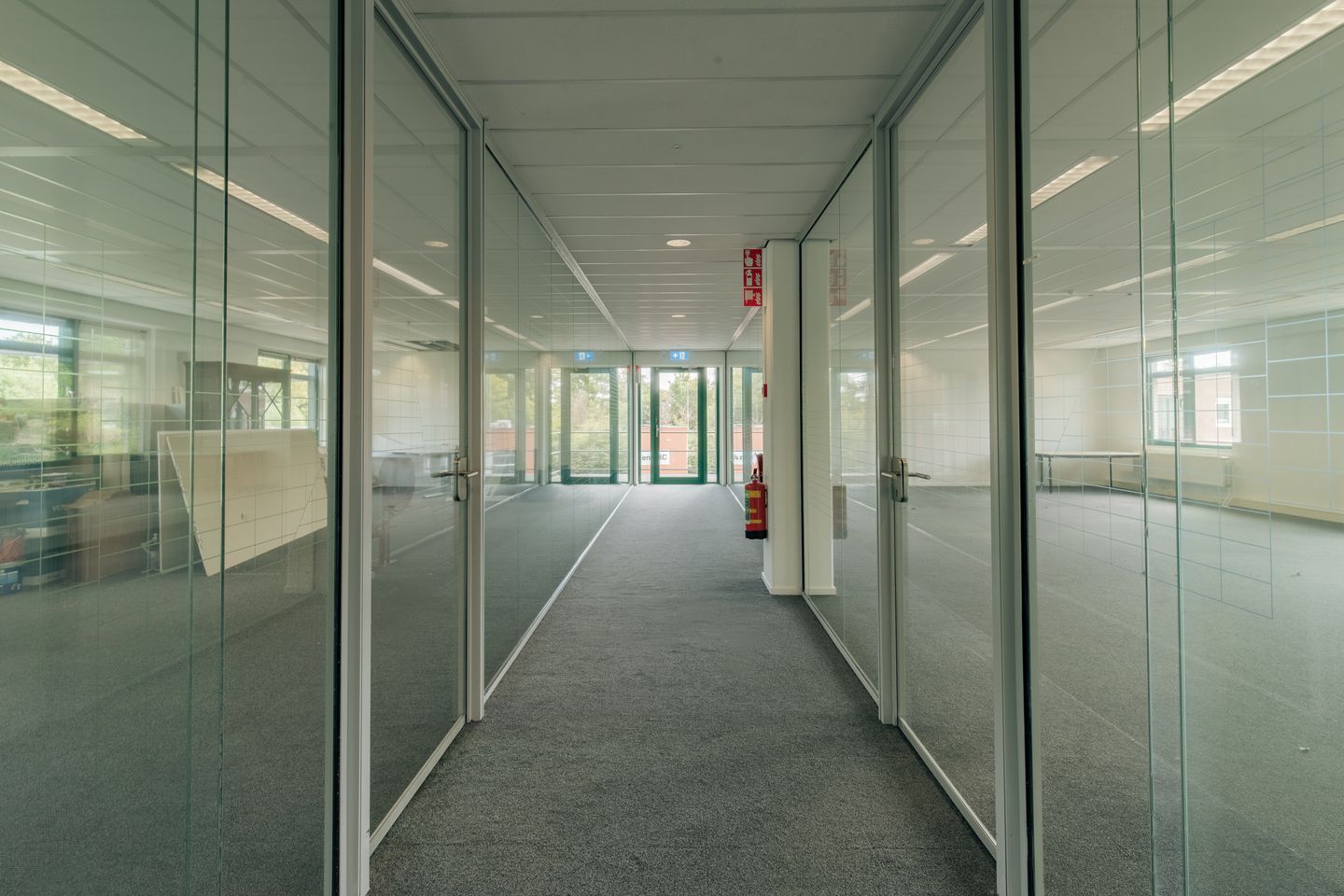 Bekijk foto 4 van Delftechpark 26