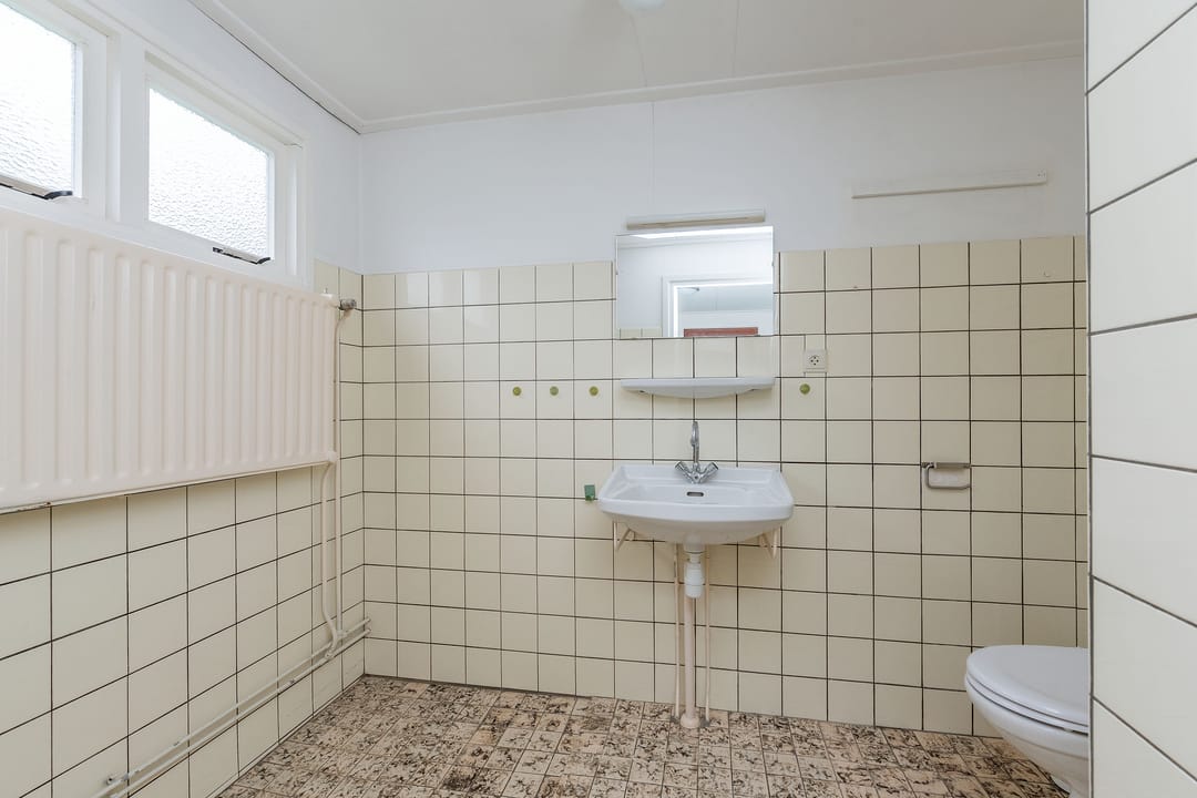 Photo 13 of Uiterweg 352