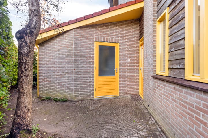 Foto 4 van Lomeijerplein 10