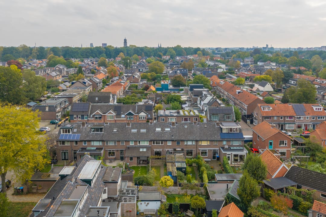 Photo 31 of Leliestraat 17