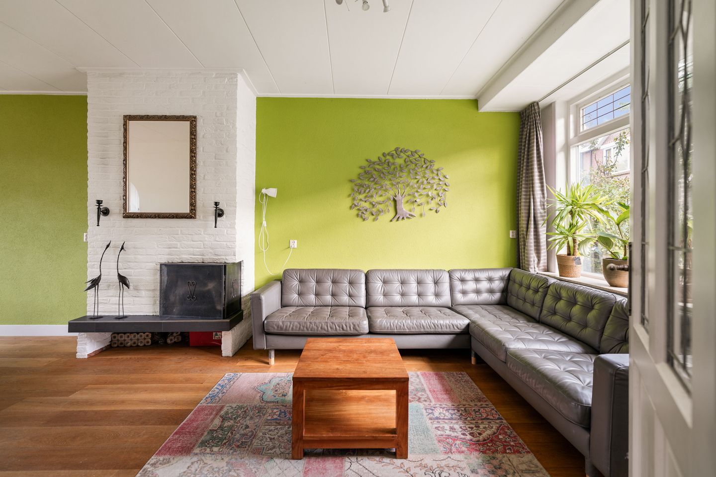 Photo 5 of Leliestraat 17